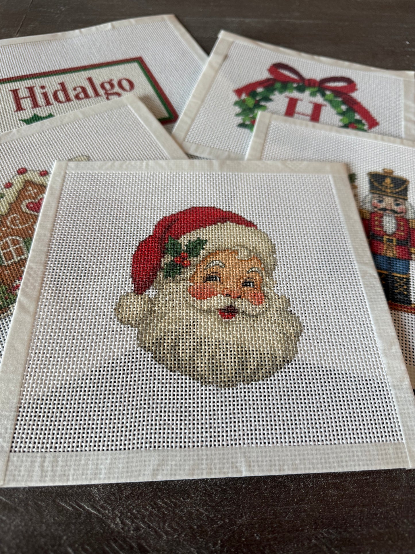 Vintage Santa Needlepoint- Kit